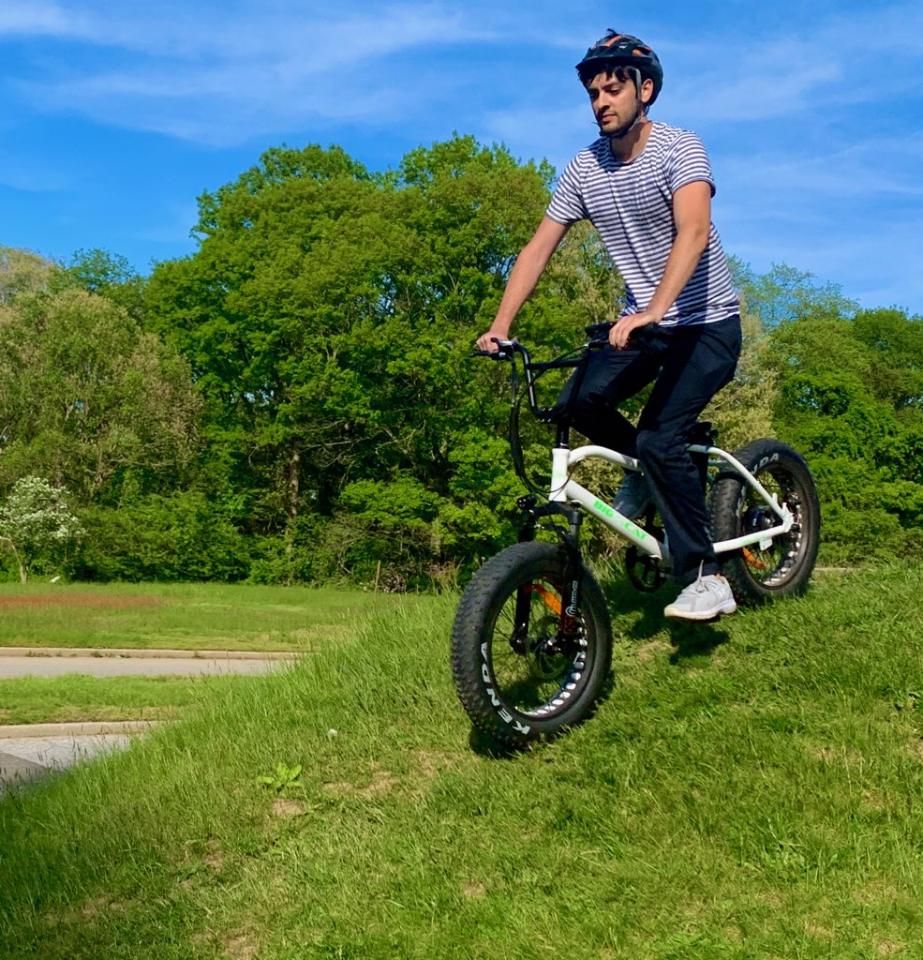 BIG CAT® 2025 Mini Fat Cat 750 (Max Output 1500W) XXL -Fat Tire Premium Electric Bike