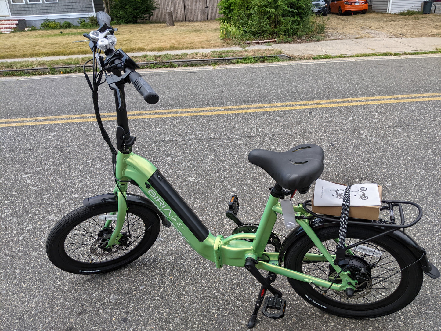 Big Cat 2025 BIRIA 500 Thin Tire - Folding Electric Bike