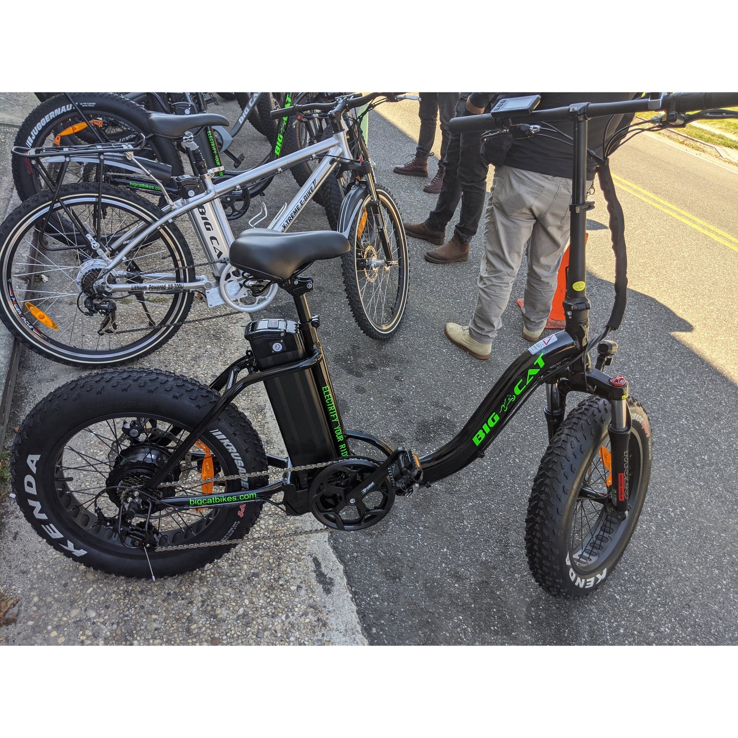 Big Cat 2024 Mini Long Beach Cruiser XXL 750 (Fat Tire) Premium Electric Bike (May ETA)