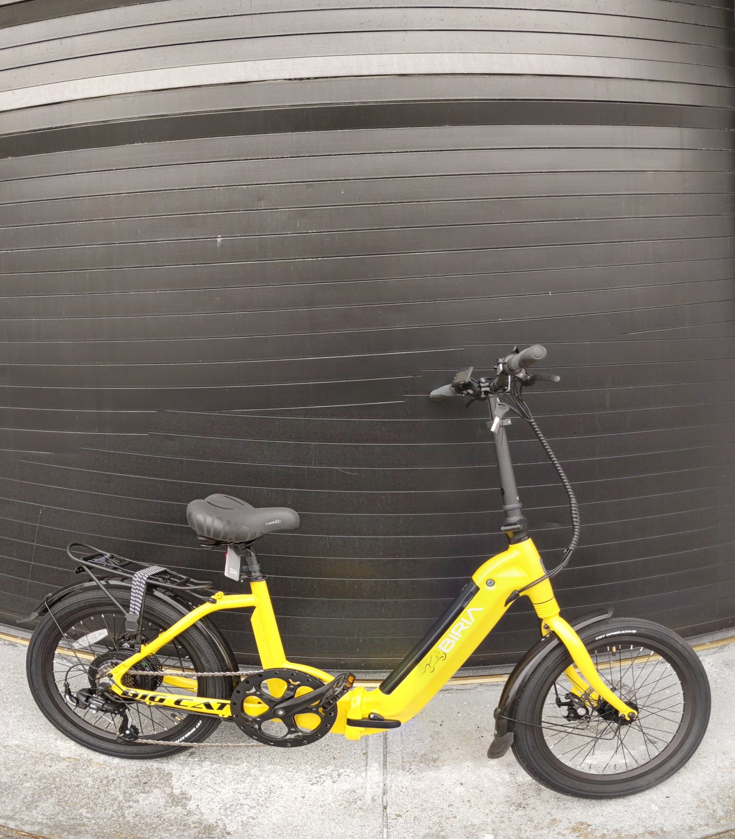 Big Cat 2024 BIRIA 500 Thin Tire - Folding Electric Bike